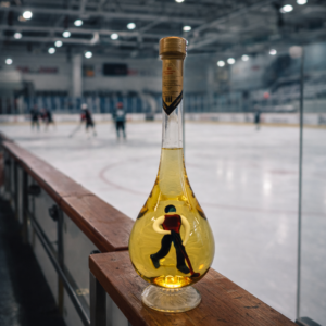 Húzott nyakú talpas csepp formájú palack, jégkorongos  0,5 liter